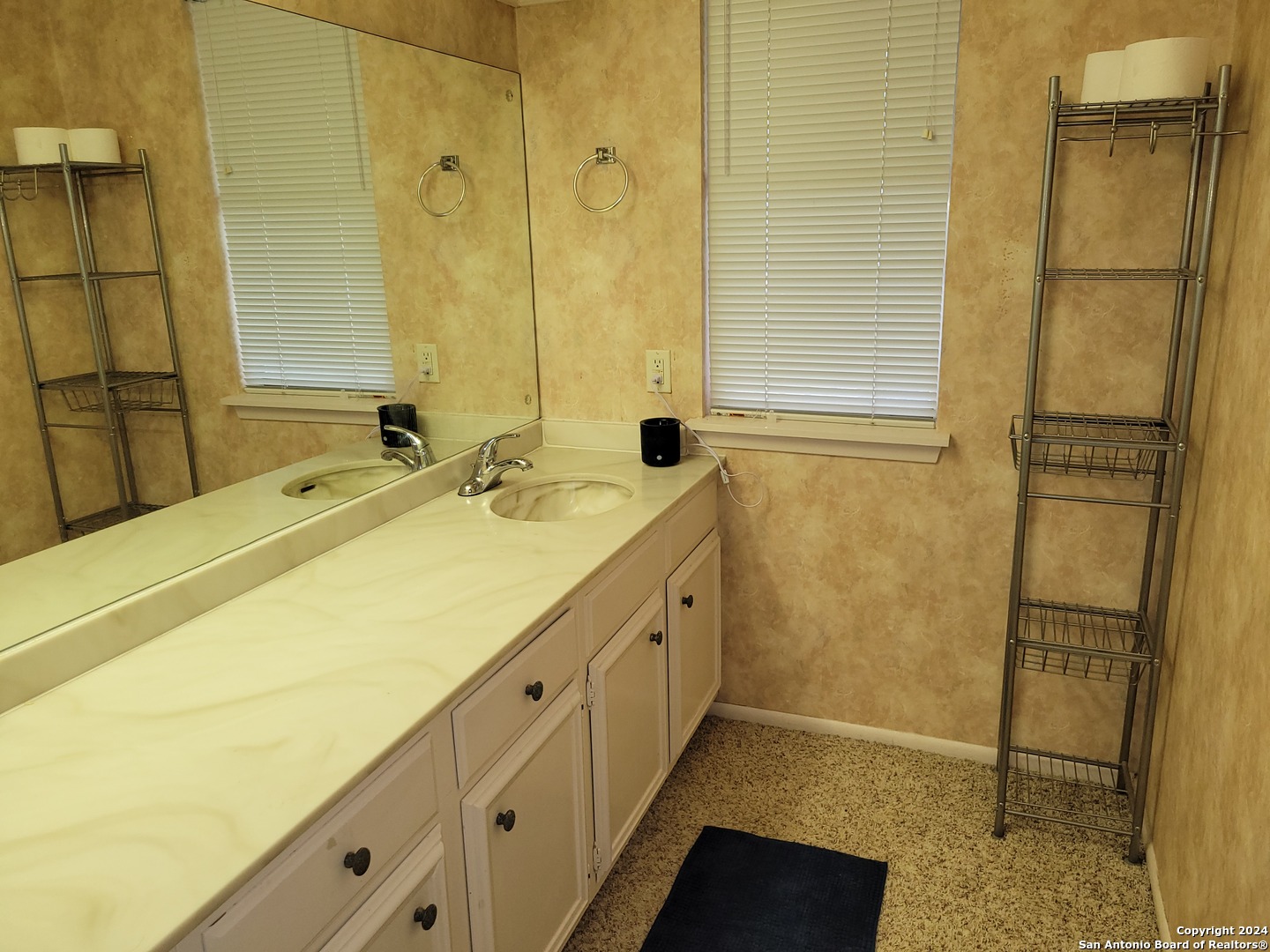 3678 Hidden Drive San Antonio TX 78217