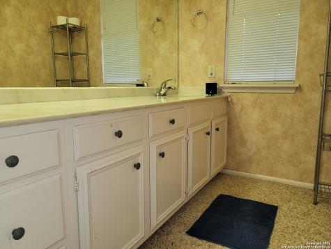 3678 Hidden Drive San Antonio TX 78217