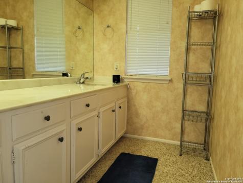 3678 Hidden Drive San Antonio TX 78217