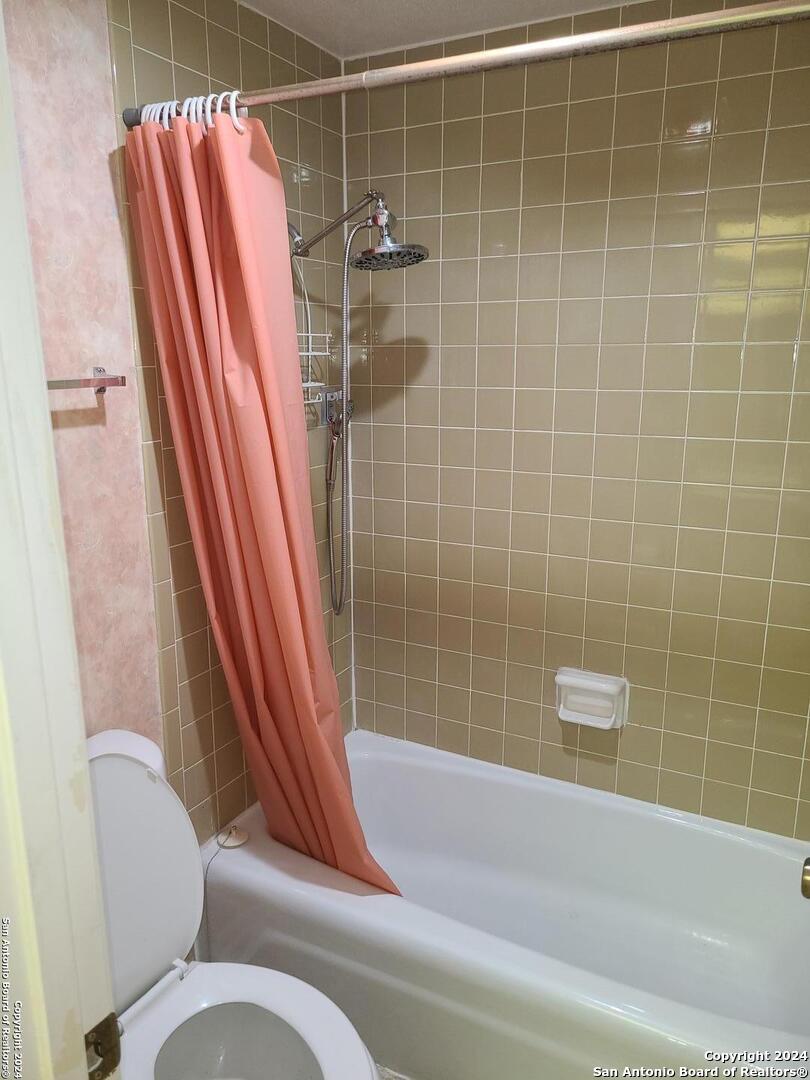 3678 Hidden Drive San Antonio TX 78217