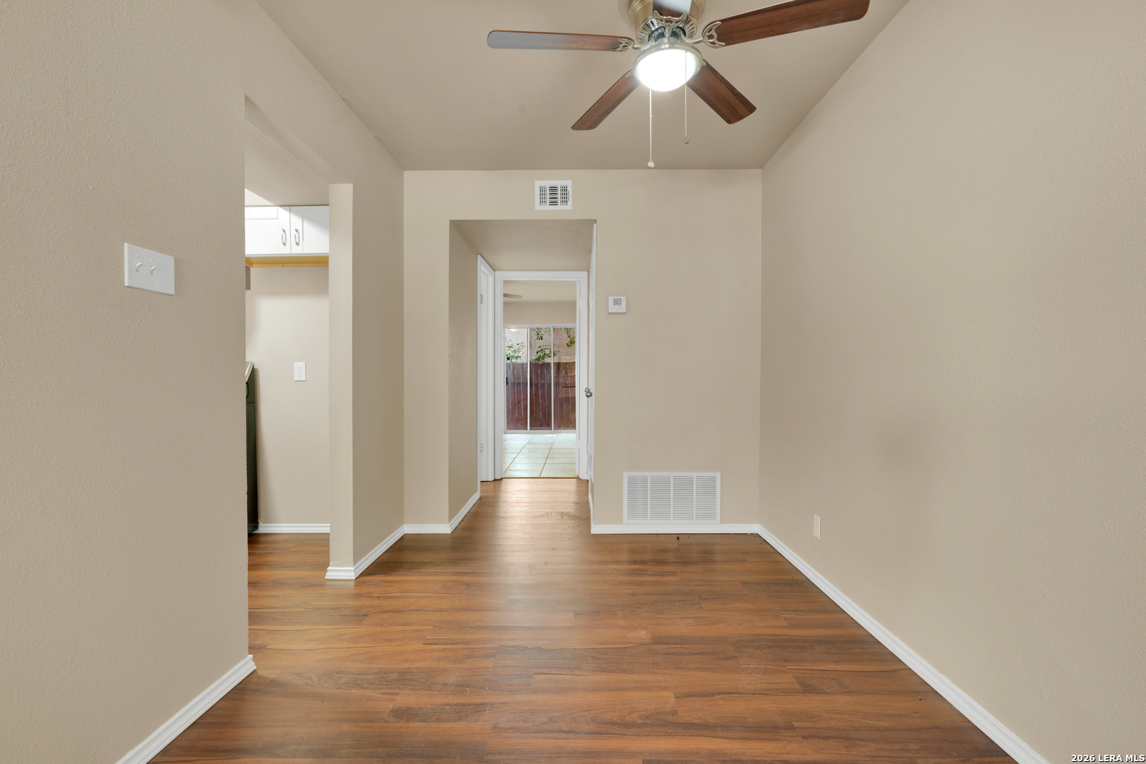 8702 Village San Antonio TX 78217