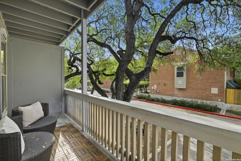 2300 Nacogdoches San Antonio TX 78209
