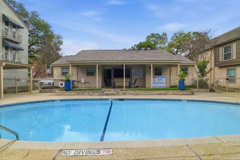 2300 Nacogdoches San Antonio TX 78209