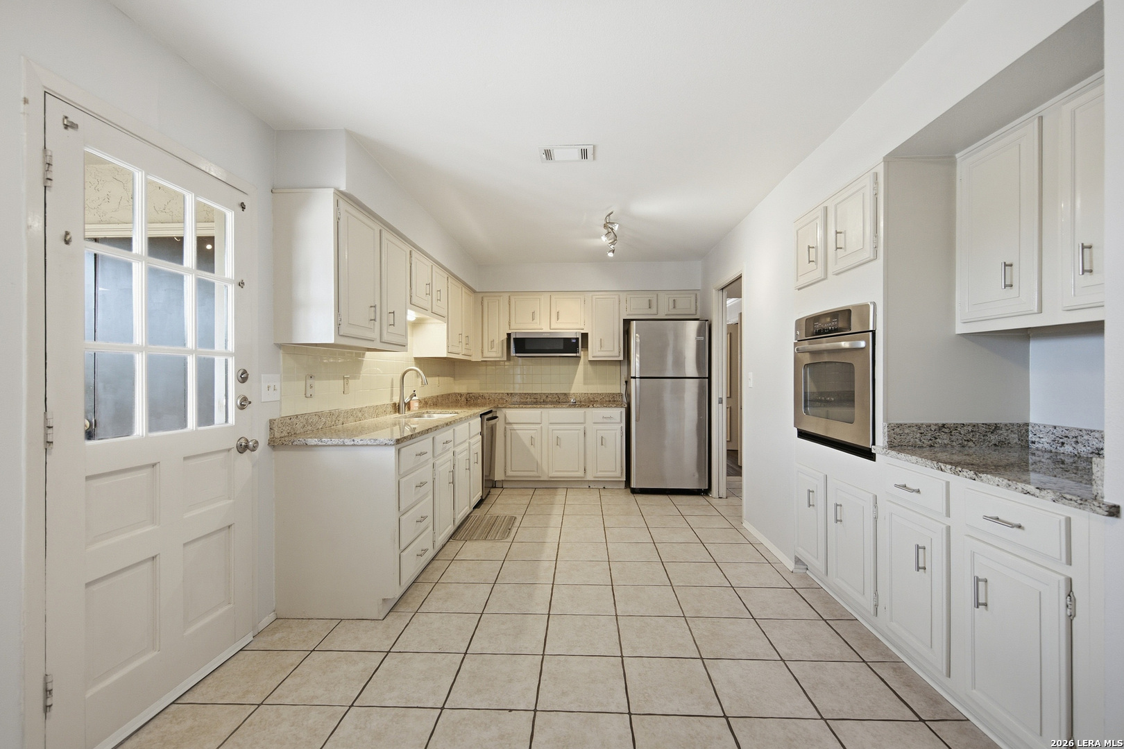 7834 Broadway Street San Antonio TX 78209