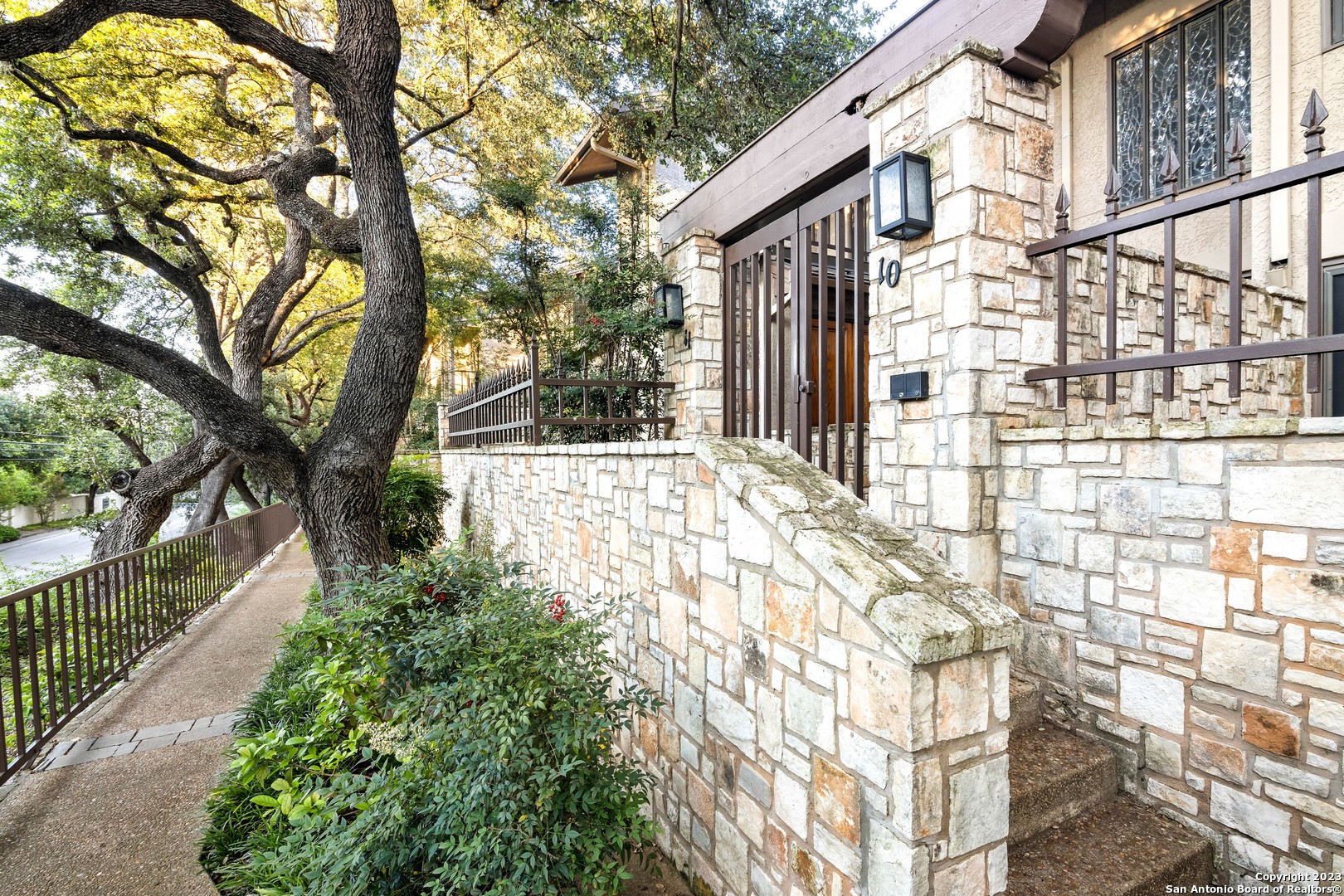 8000 Donore Place San Antonio TX 78229