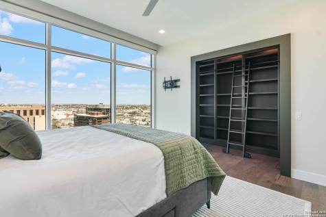 123 Lexington San Antonio TX 78205
