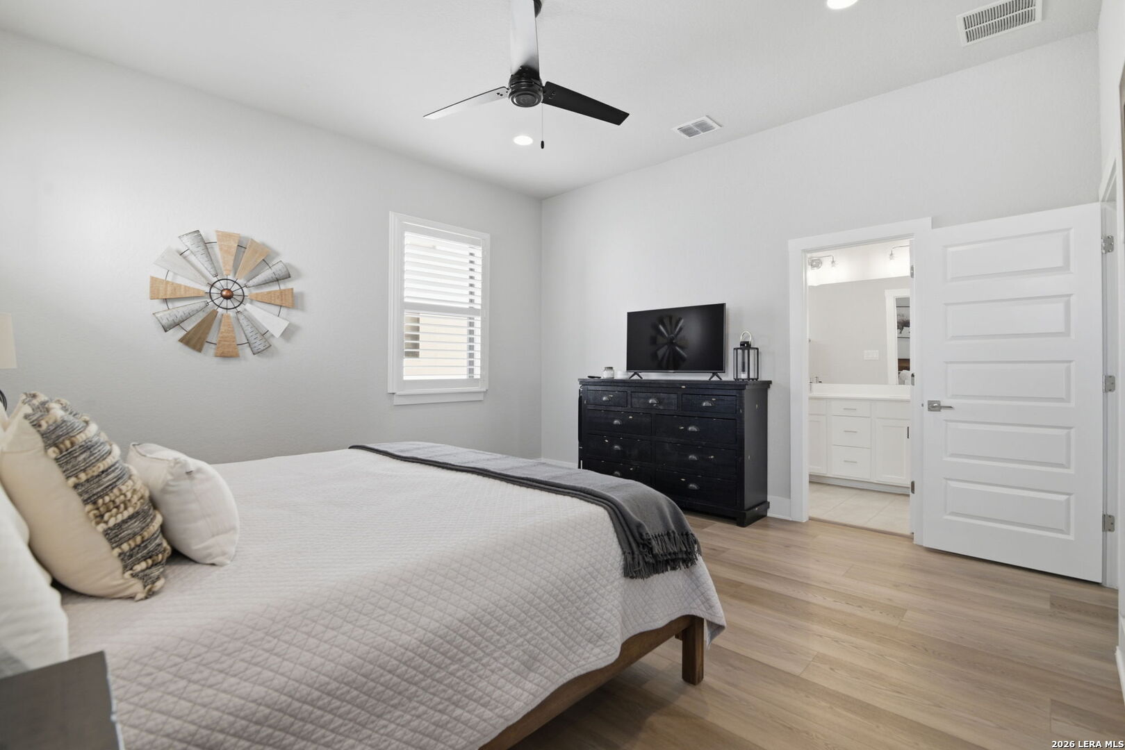 7911 Southlake San Antonio TX 78235