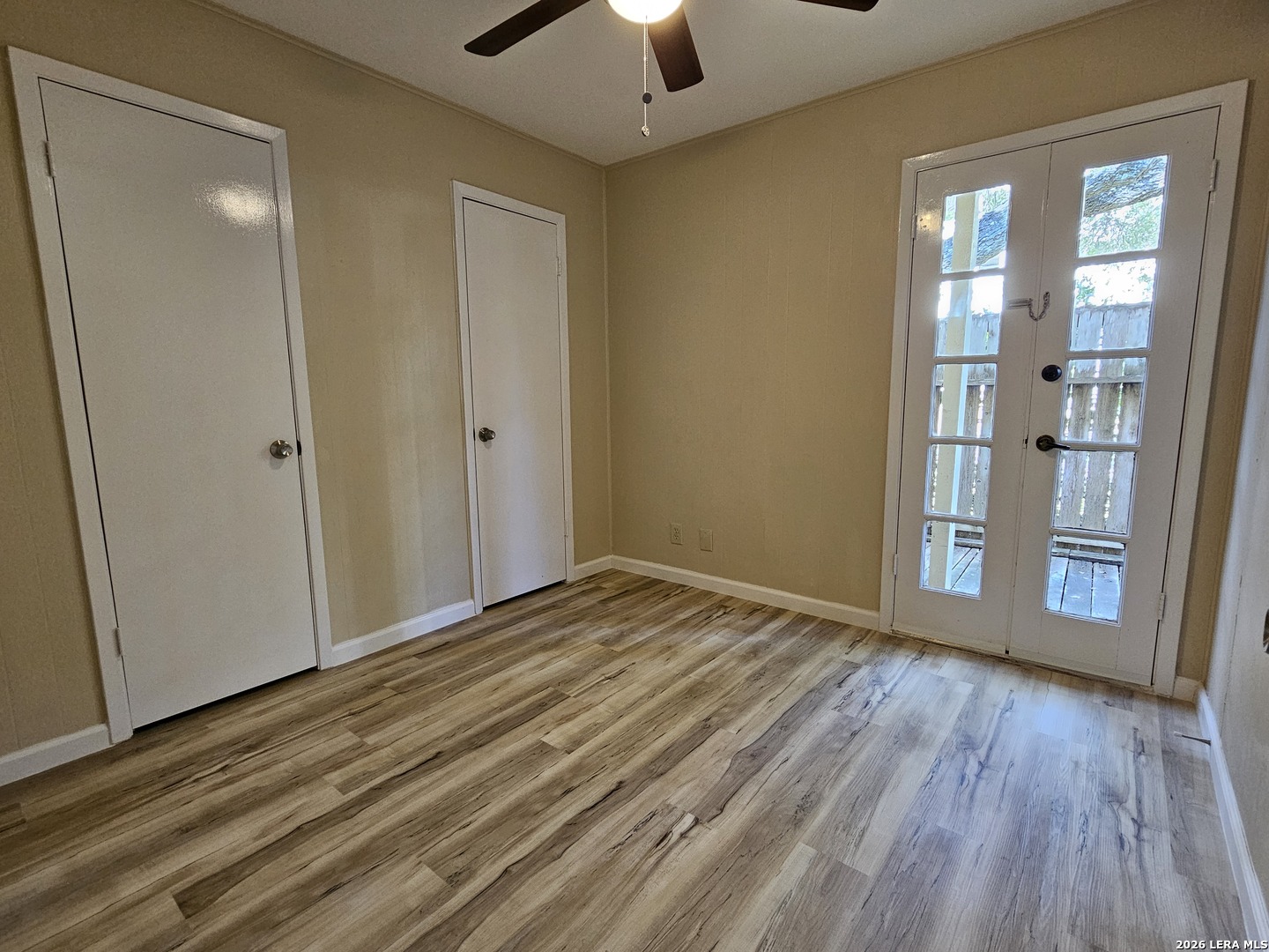 8702 Village San Antonio TX 78217