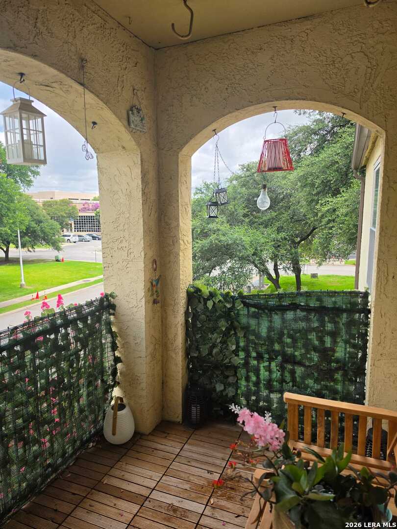 8702 Village Drive San Antonio TX 78217