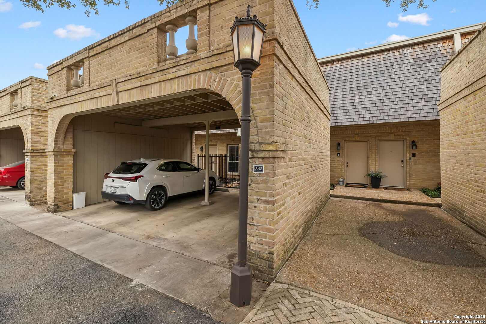 7731 Broadway San Antonio TX 78209