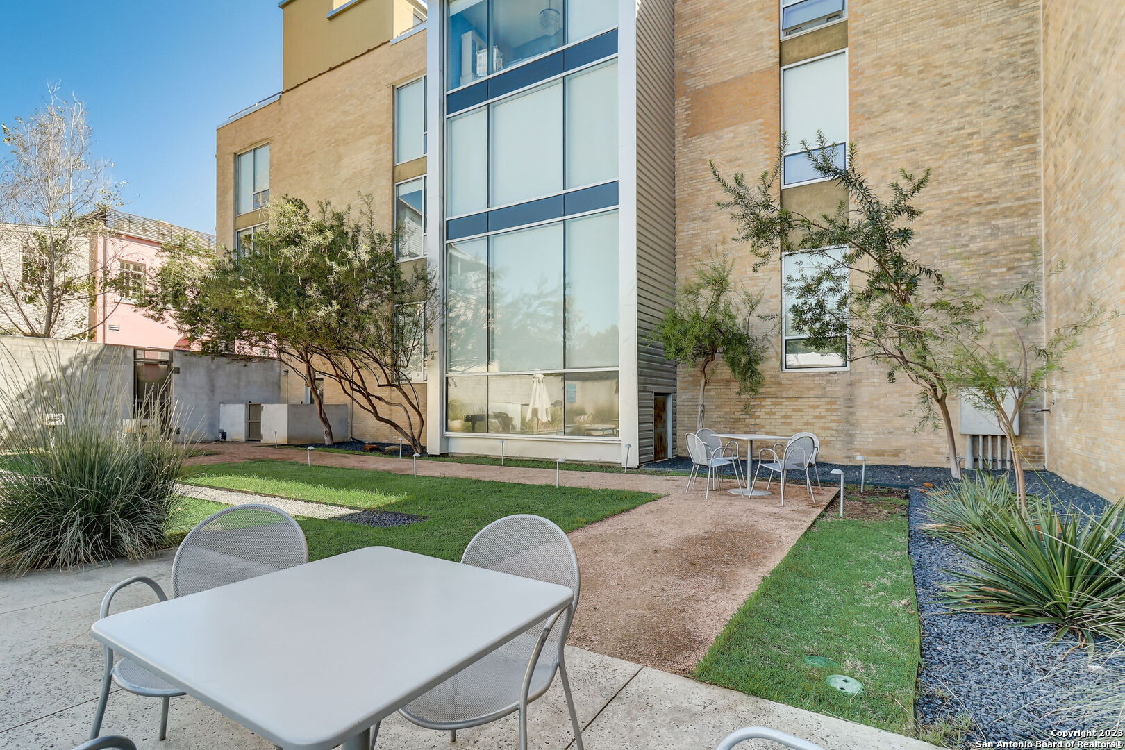1115 S Alamo Street San Antonio TX 78210