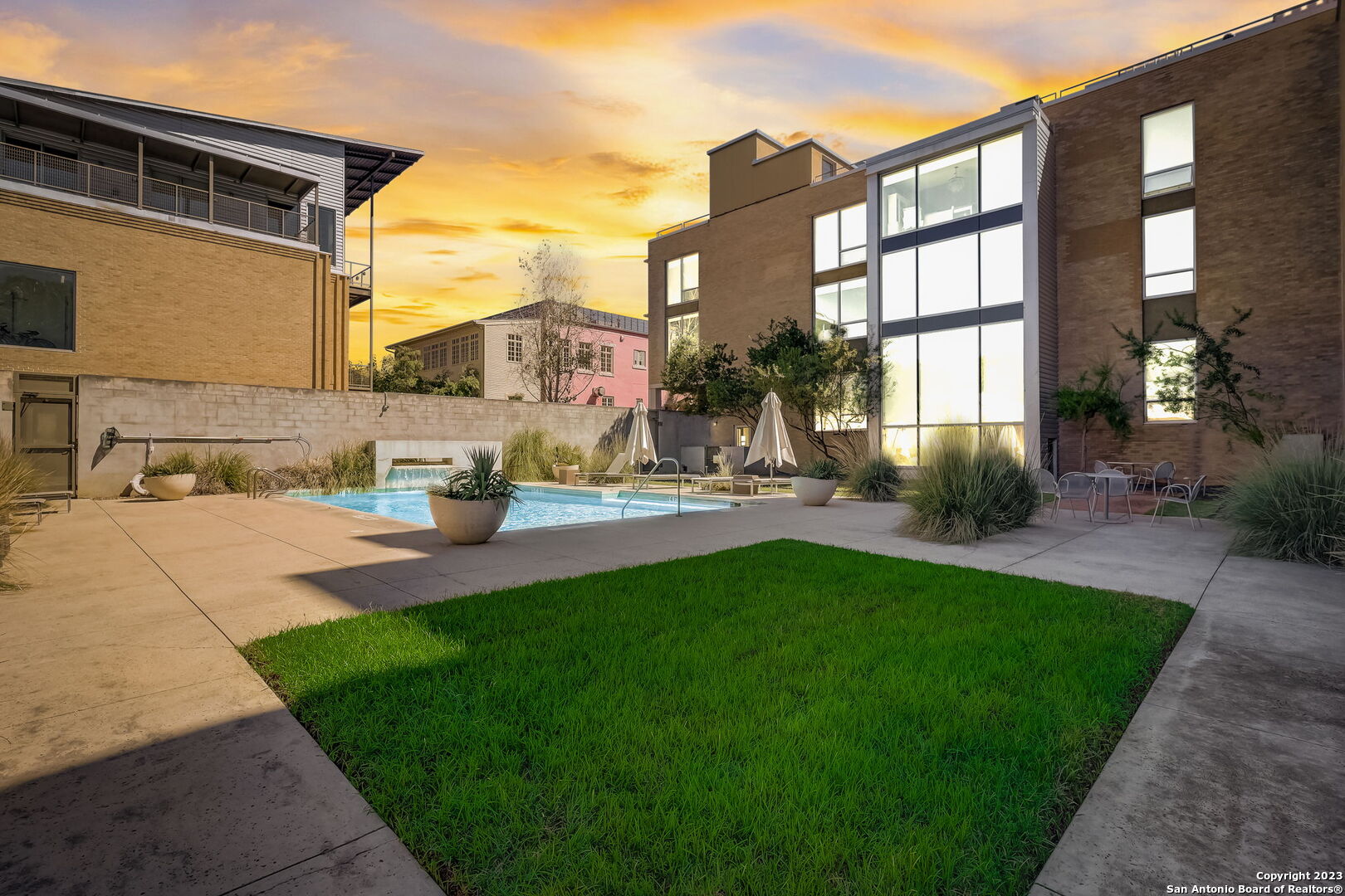 1115 S Alamo Street San Antonio TX 78210