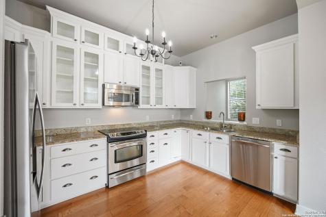 7342 Oak Manor San Antonio TX 78229