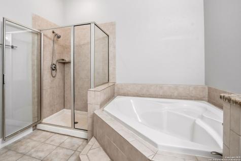 7342 Oak Manor San Antonio TX 78229