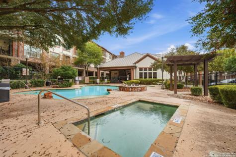7342 Oak Manor San Antonio TX 78229