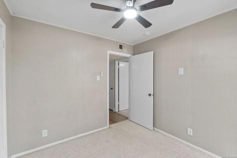 8702 Village Drive San Antonio TX 78217