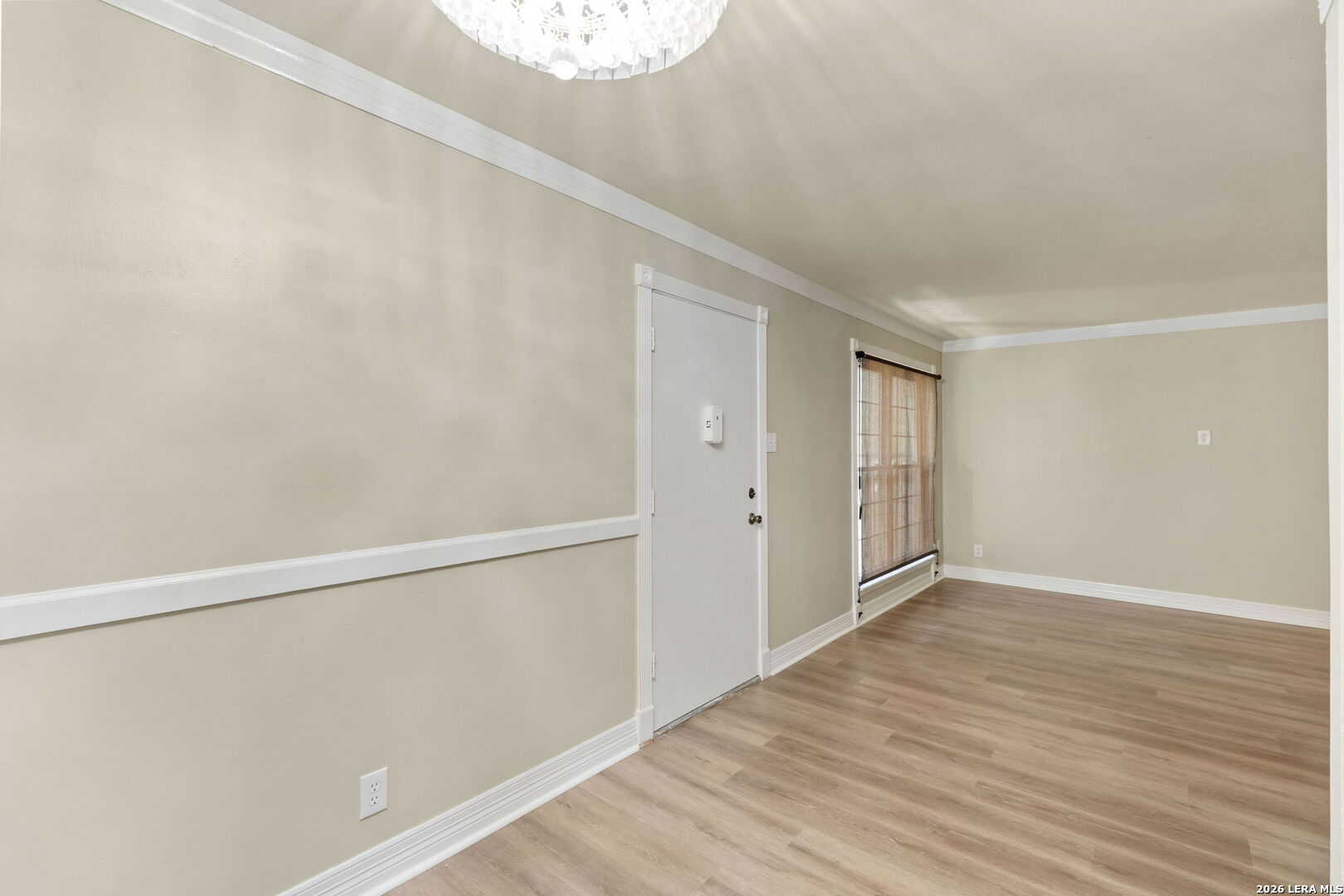 8702 Village Drive San Antonio TX 78217