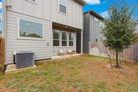 8851 Oakland San Antonio TX 78240