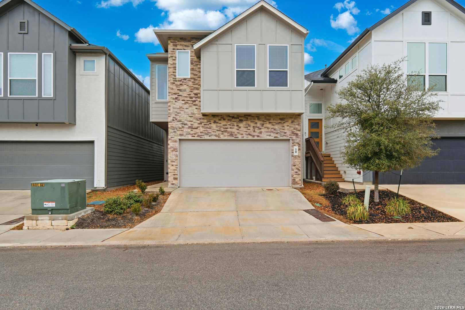8851 Oakland San Antonio TX 78240