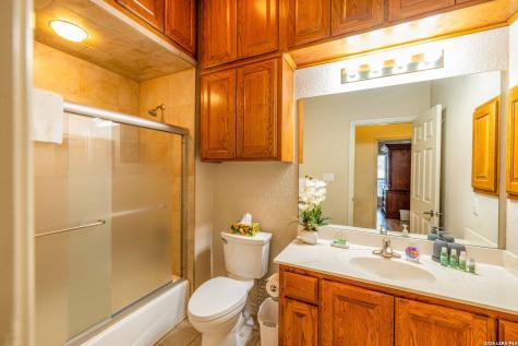 20 Tapatio Drive E Boerne TX 78006