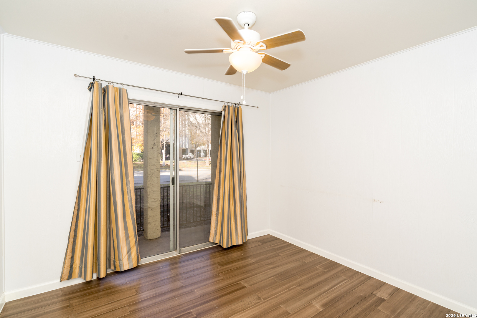 8702 Village San Antonio TX 78217