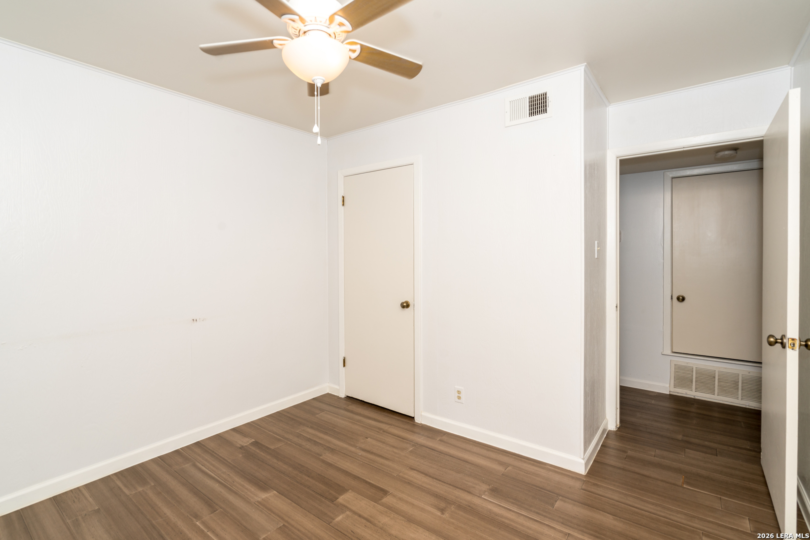 8702 Village San Antonio TX 78217