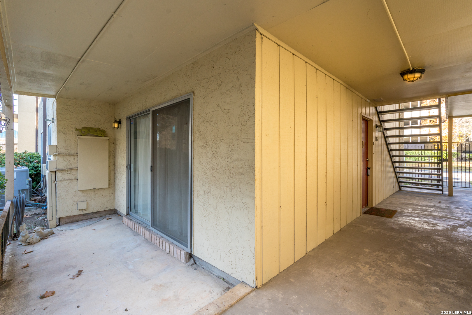 8702 Village San Antonio TX 78217