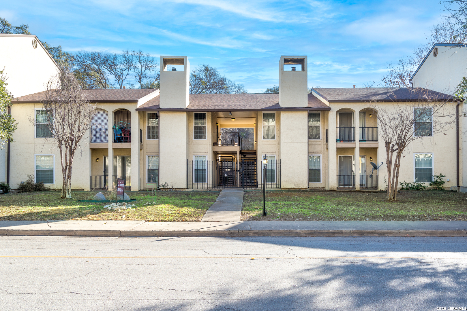 8702 Village San Antonio TX 78217