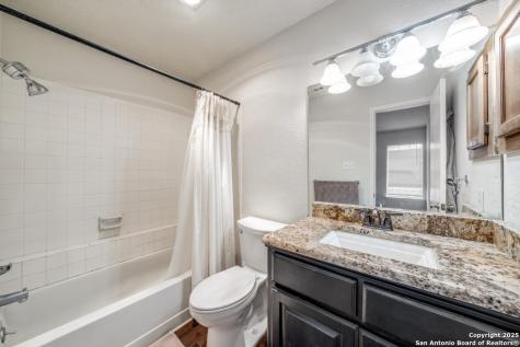 10254 Dover Ridge San Antonio TX 78250