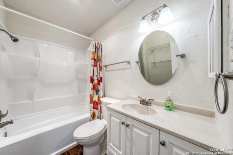 10254 Dover Ridge San Antonio TX 78250