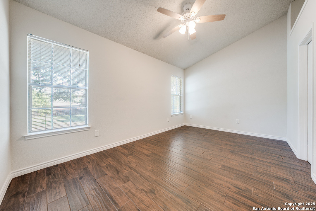 10254 Dover Ridge San Antonio TX 78250