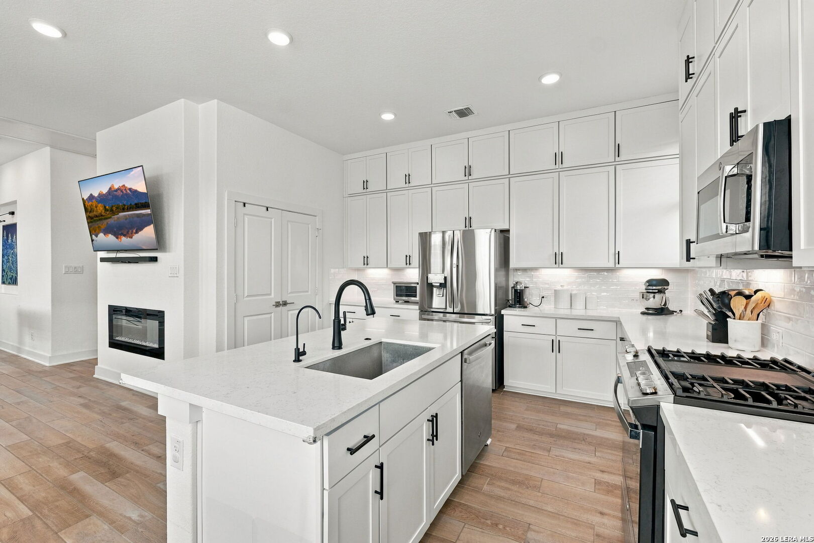 8851 Oakland Road San Antonio TX 78240