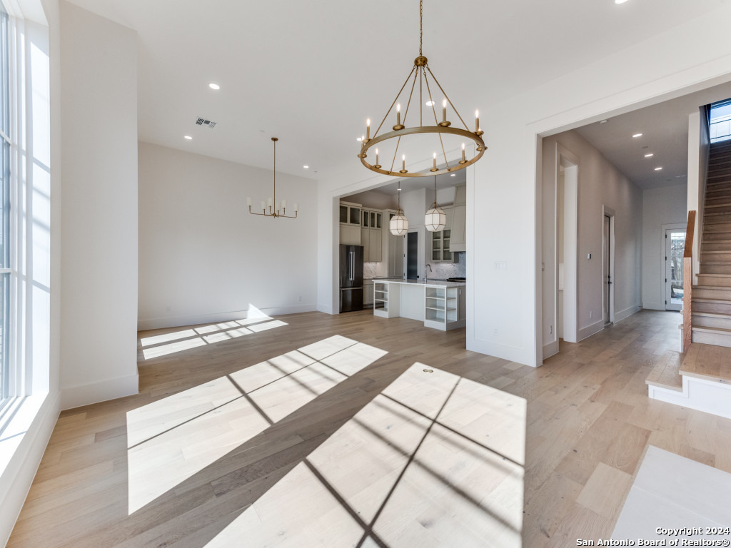 103 E Wildwood San Antonio TX 78212