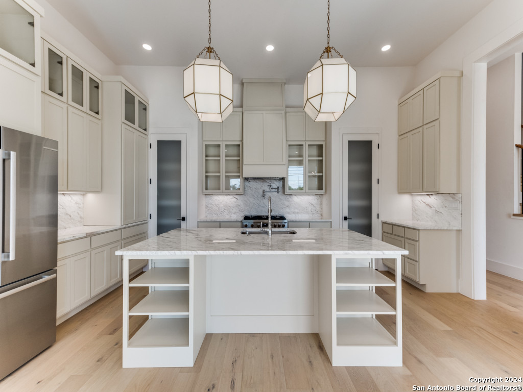 103 E Wildwood San Antonio TX 78212