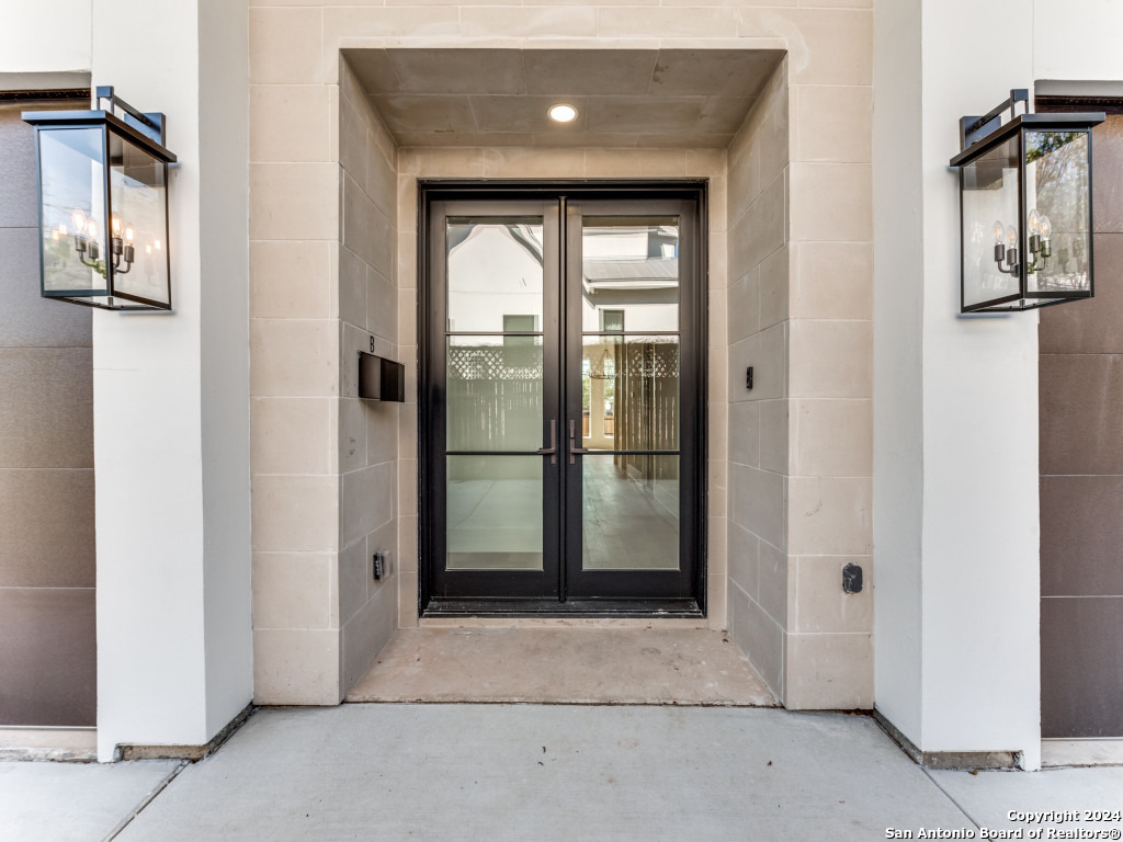 103 E Wildwood San Antonio TX 78212