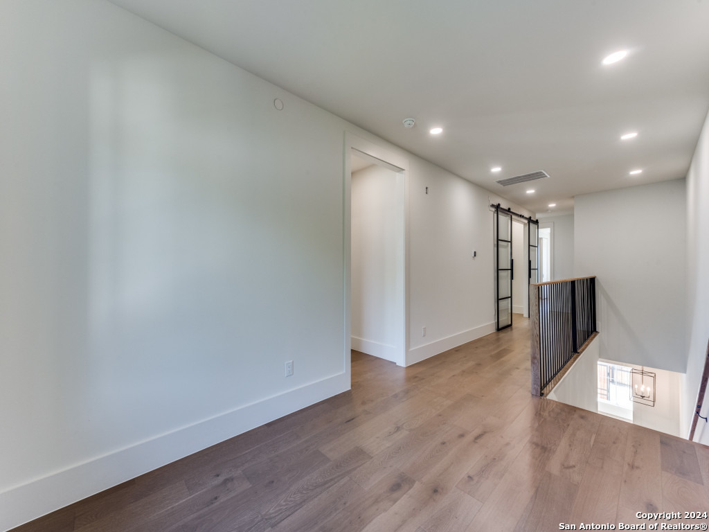 103 E Wildwood San Antonio TX 78212
