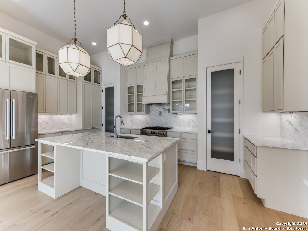 103 E Wildwood San Antonio TX 78212