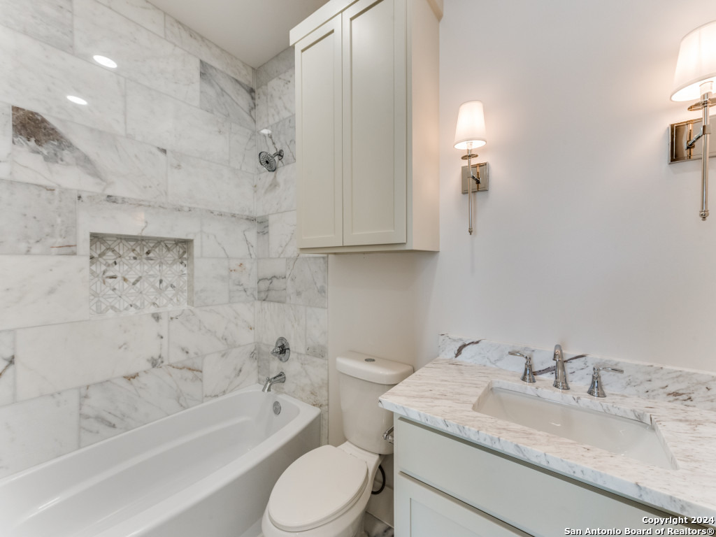 103 E Wildwood San Antonio TX 78212