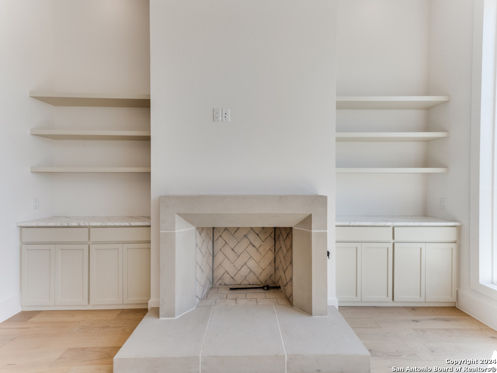 103 E Wildwood San Antonio TX 78212