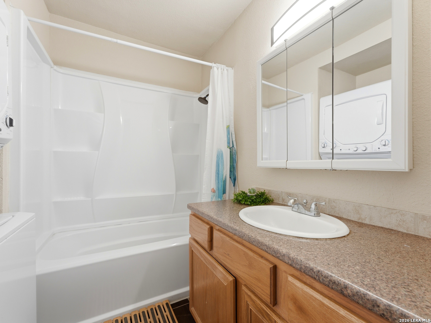 255 E Rampart Drive San Antonio TX 78216