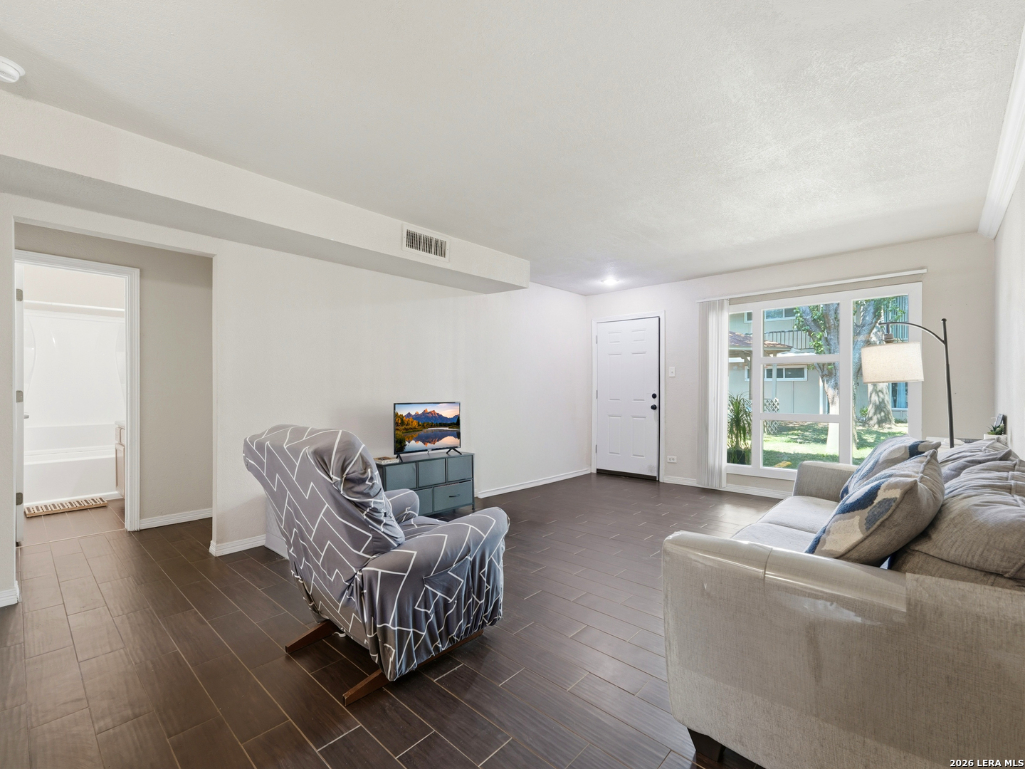 255 E Rampart Drive San Antonio TX 78216