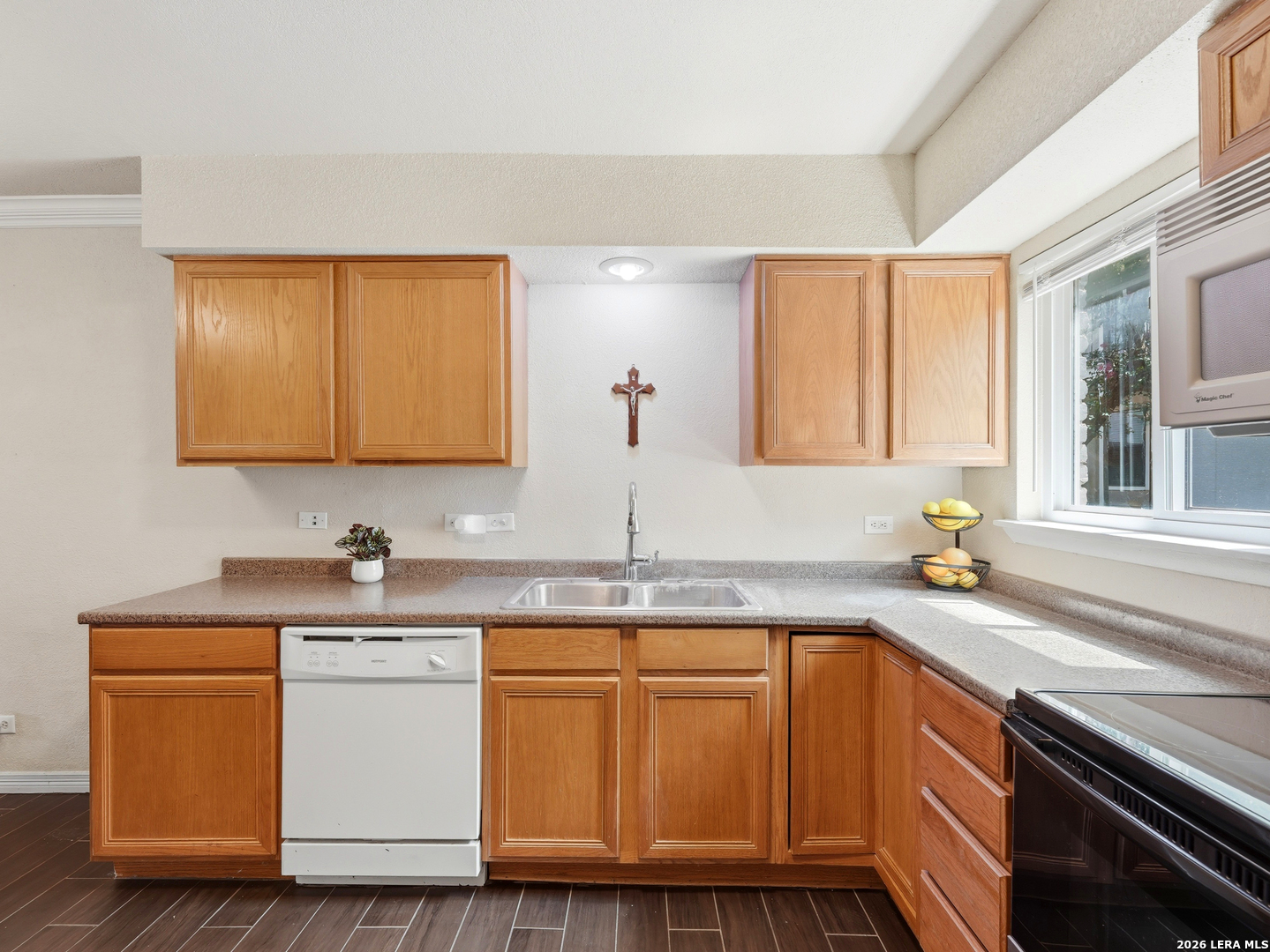 255 E Rampart Drive San Antonio TX 78216