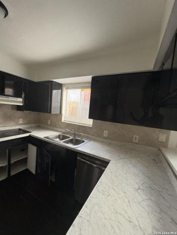1403 Blalock Houston TX 77055