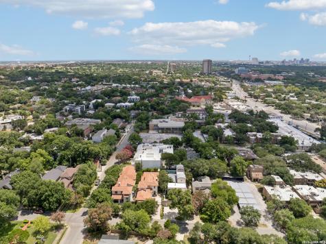 315 Cleveland Court San Antonio TX 78209