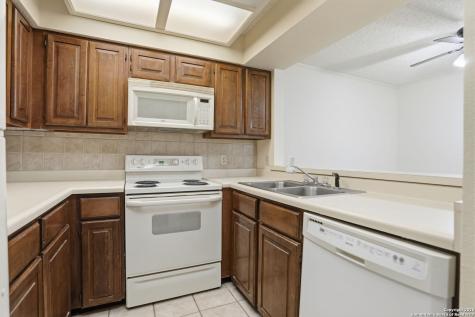 7738 Chambers San Antonio TX 78229