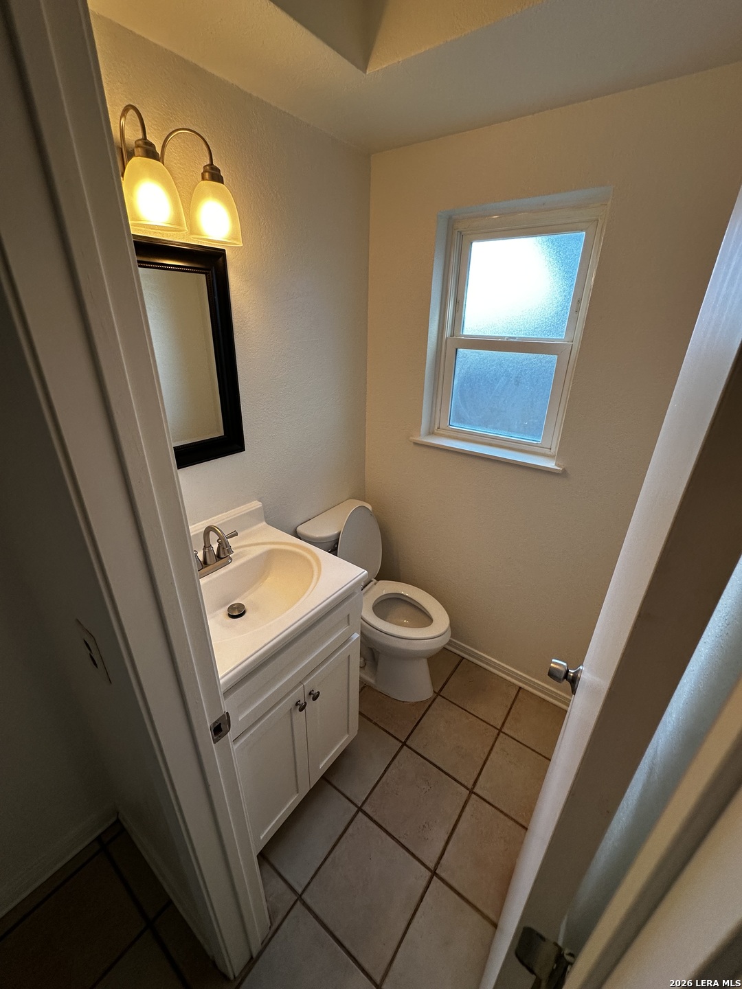 121 W Silver Sands San Antonio TX 78216