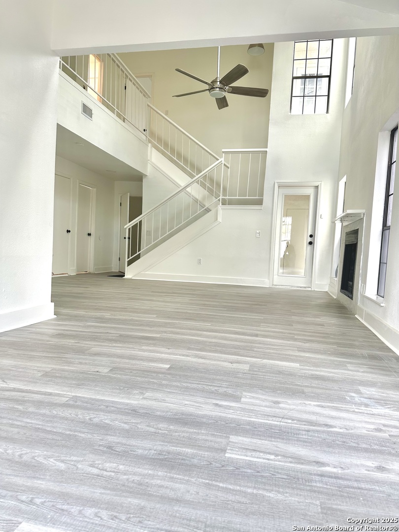 2255 Thousand Oaks San Antonio TX 78232