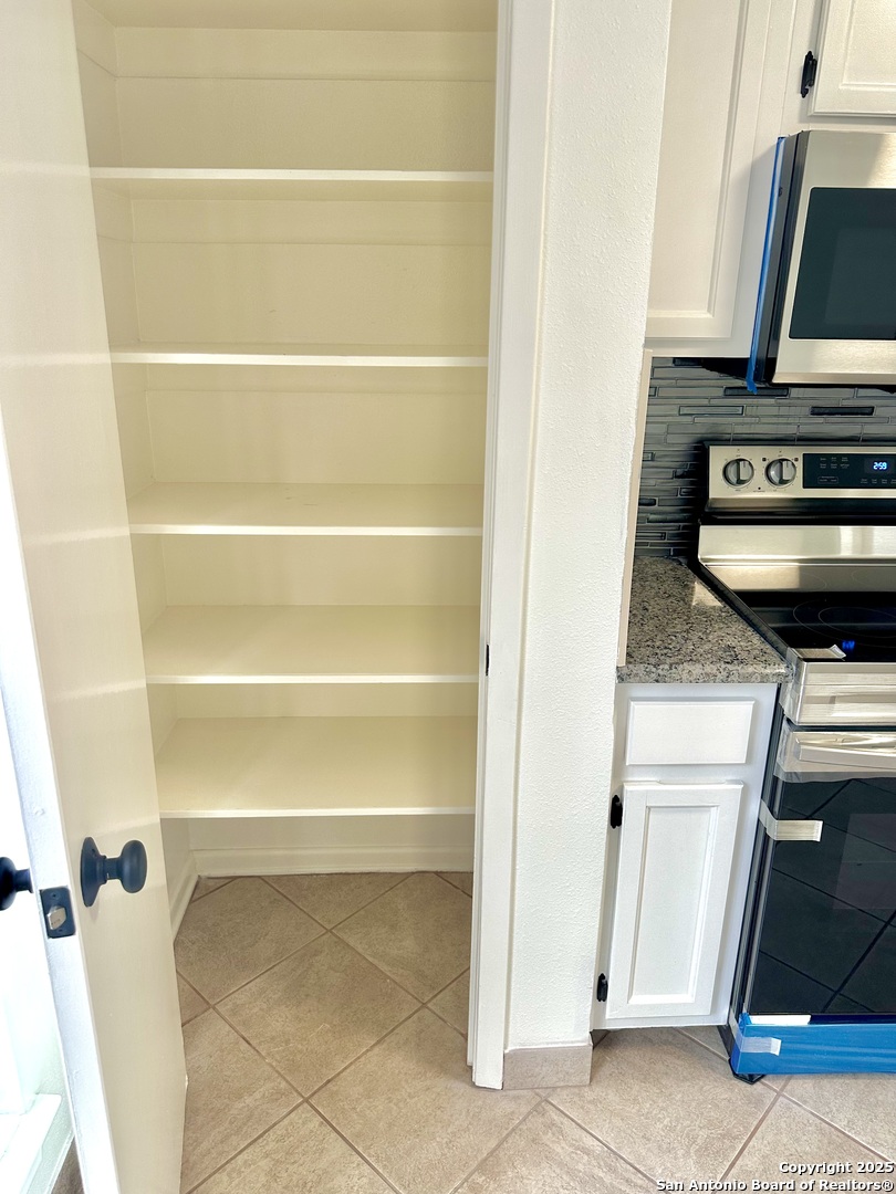 2255 Thousand Oaks San Antonio TX 78232
