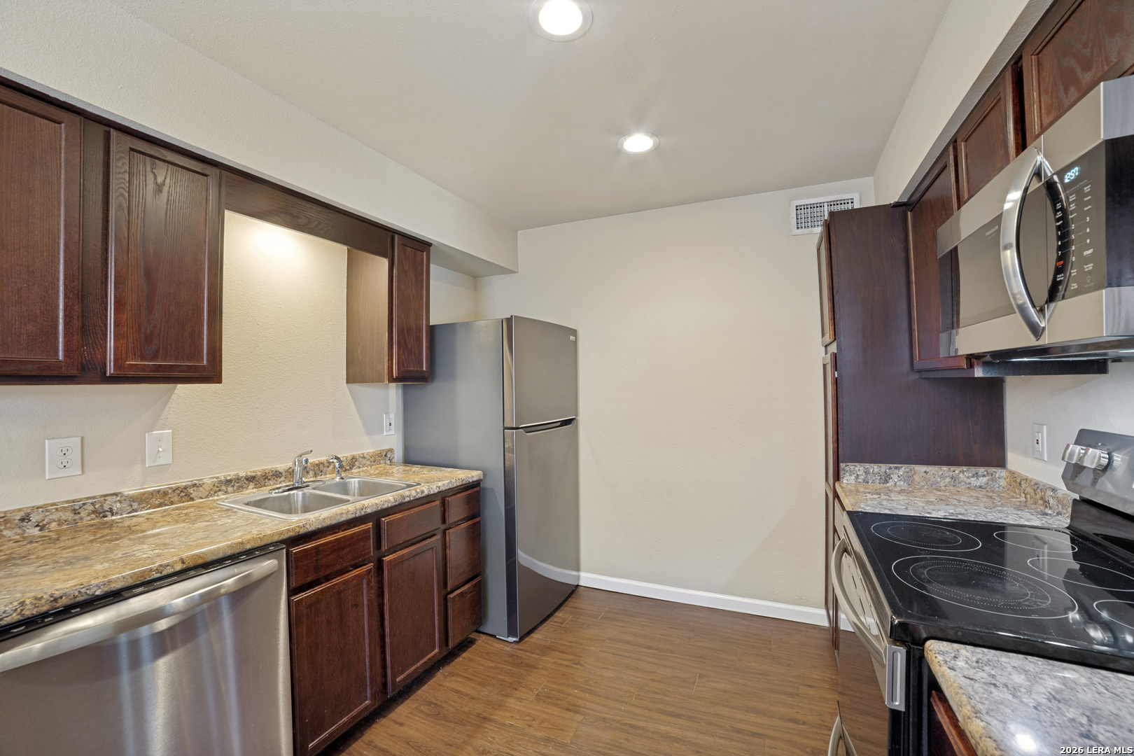 255 E Rampart Drive San Antonio TX 78216