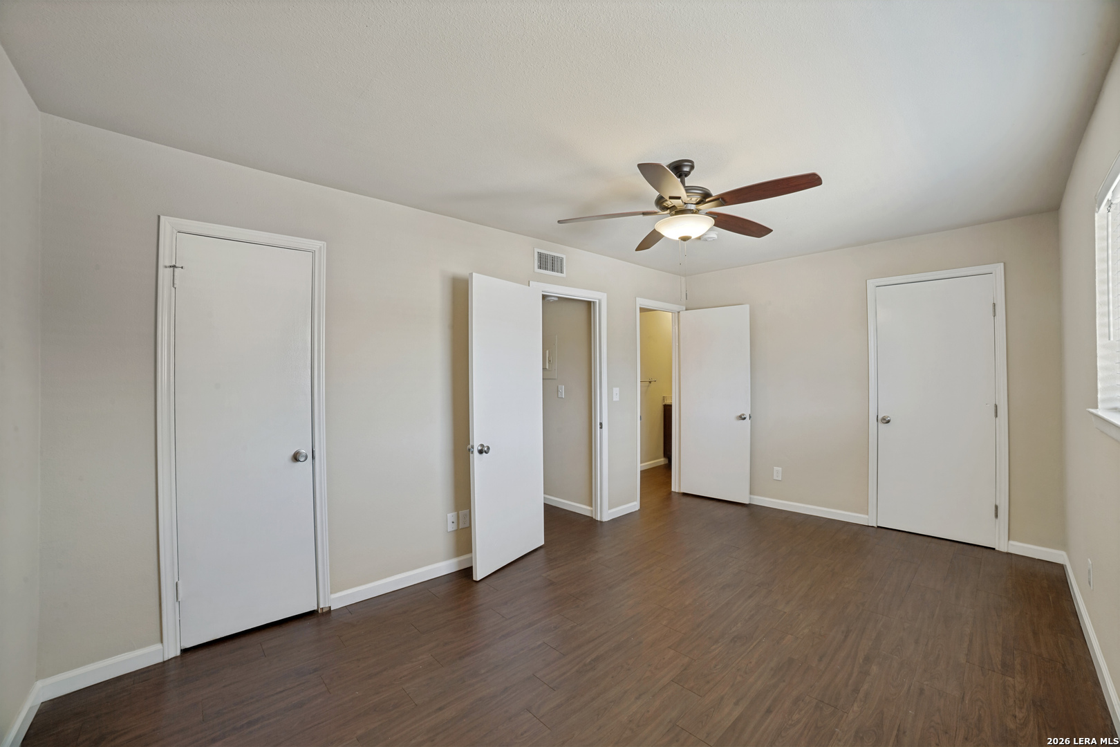 255 E Rampart Drive San Antonio TX 78216